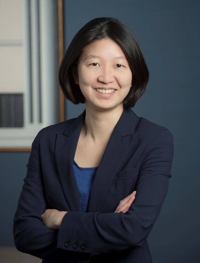 Sally Pei Headshot